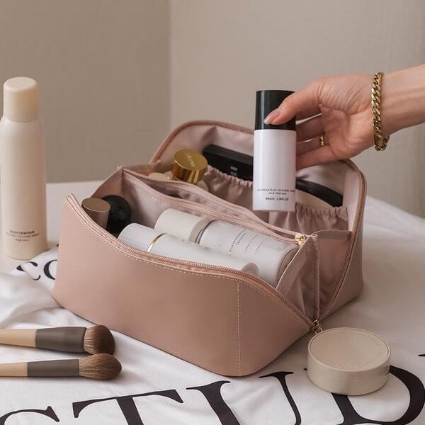 Cosmetic weekender online bag